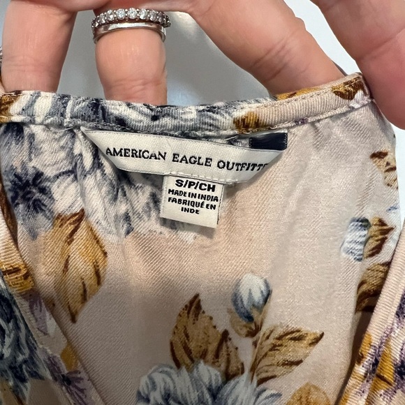 American Eagle Outfitters Floral Camisole in Cream and Brown - Picture 6 of 7